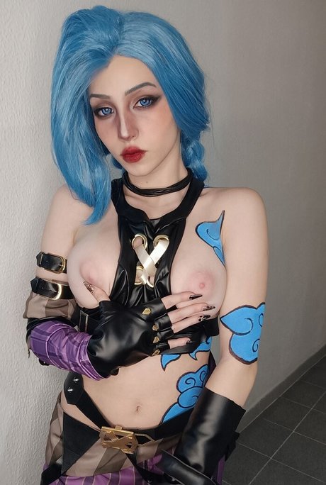 Mochidolll hot model image