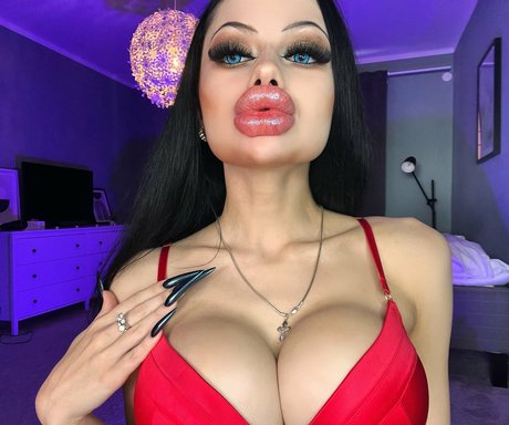 allison alis Miniatura