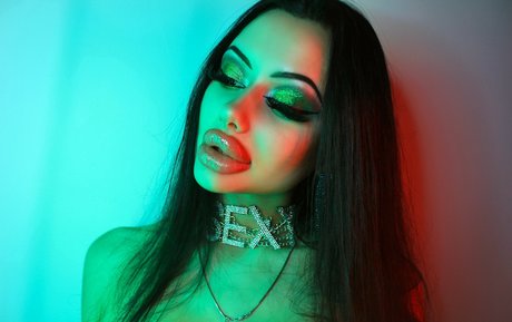 allison alis actriz libre imagen