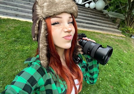 Alice Delish haut modèle des photos