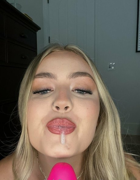 collegepussyy estrella sexy imágenes