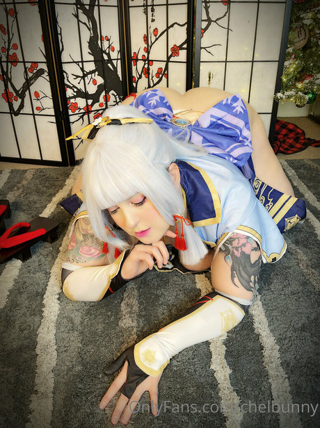 ChelBunny modèle sexy img