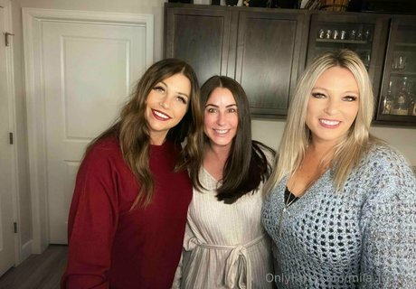 mila james estrella porno sexy recopilación