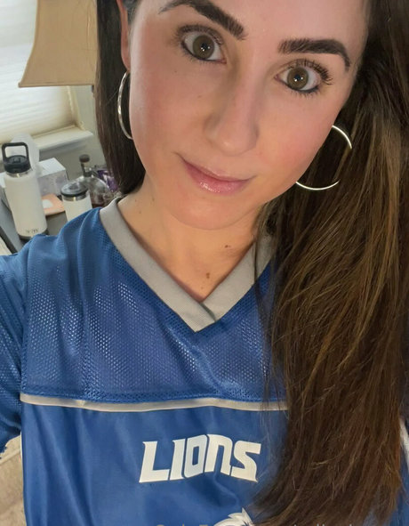 mila james modèle joli img