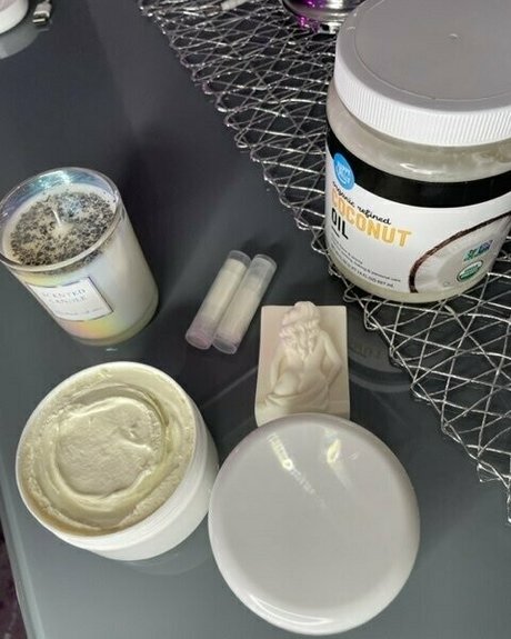 briannafrost modelo de arte archivo