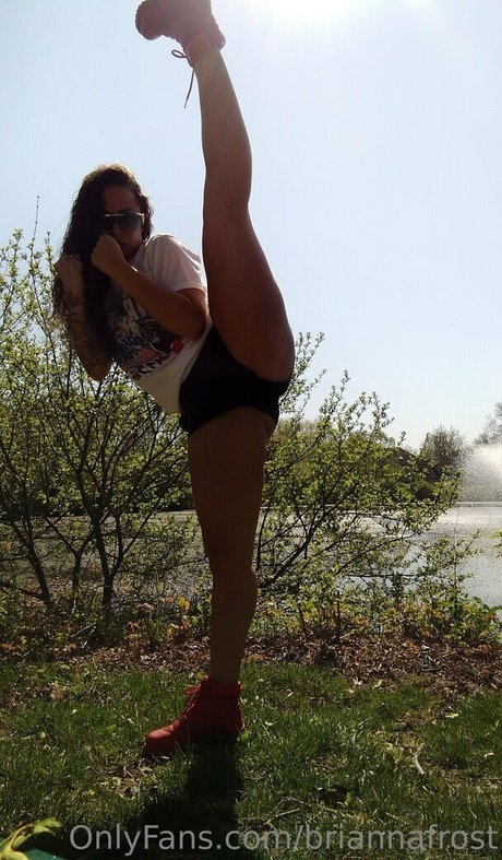 briannafrost belle actrice collection