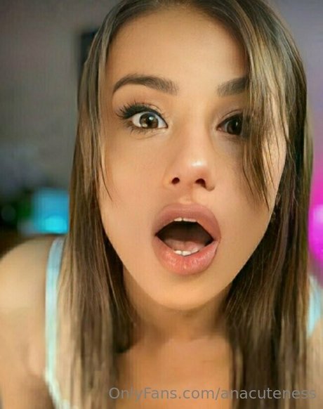 Anacuteness estrella porno desnuda foto