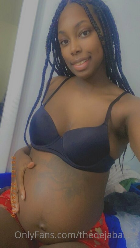 thedejababee star érotique photos