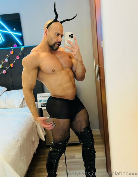 aleolatinoxxx actriz de alta calidad imagen