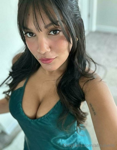 Alinabelle pornographic actress pics