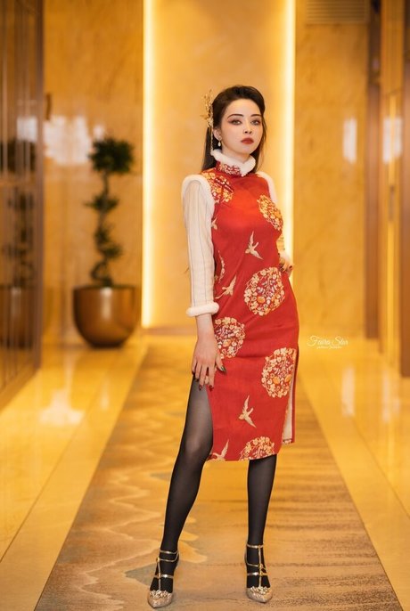 Faira Star star du porno en haute qualité des photos