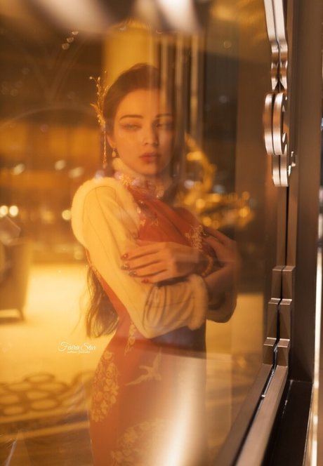 Faira Star modelo porno galería