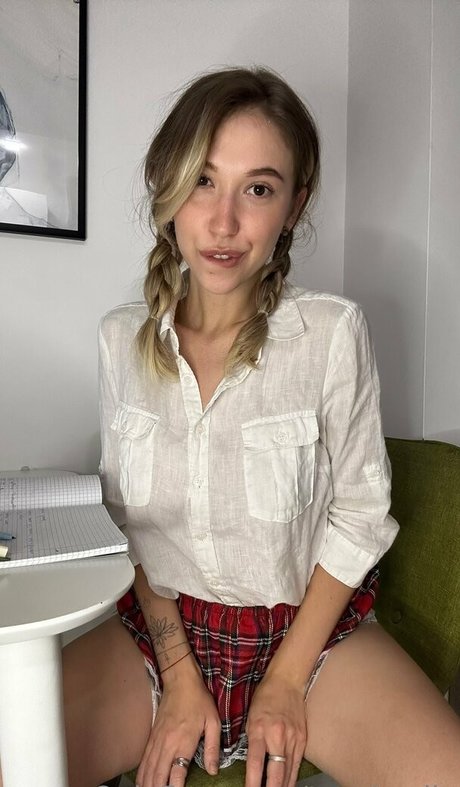 brown onlyfans perfect images