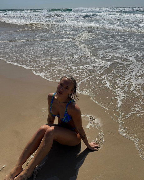 Tammy Hembrow modèle adulte images