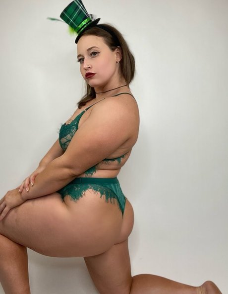 Jordynne Grace étoile gratuite archive