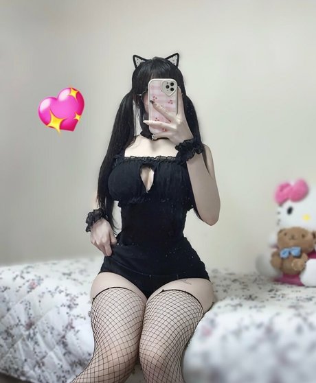 yurasweb estrella adulta foto