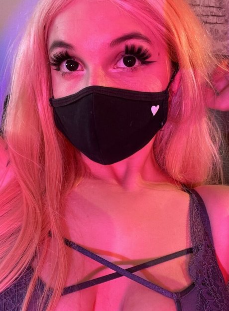 gros chatte noire onlyfans beau des photos