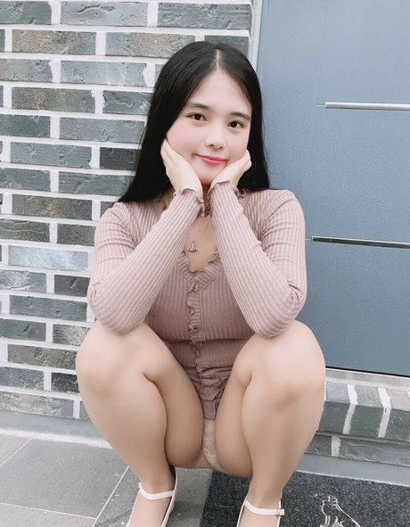 loveju yu modelo hermosa fotos