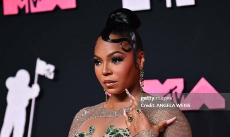 Ashanti étoile sympa collection