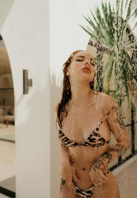 Blizzard jolie actrice photos