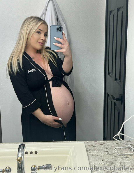 alexisjobailey actrice artistique galeries