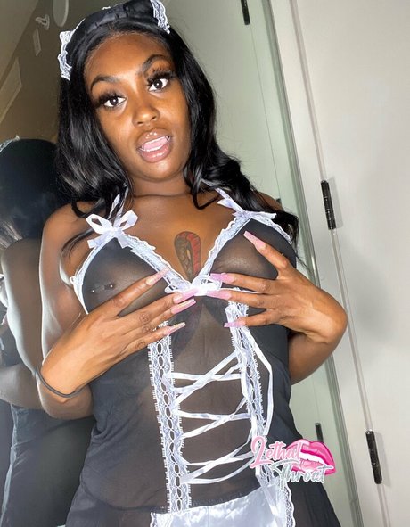 lethalthroat hermosa modelo galerías