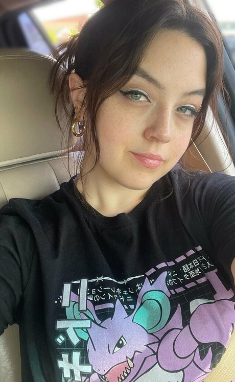 riah4real actrice nue des photos