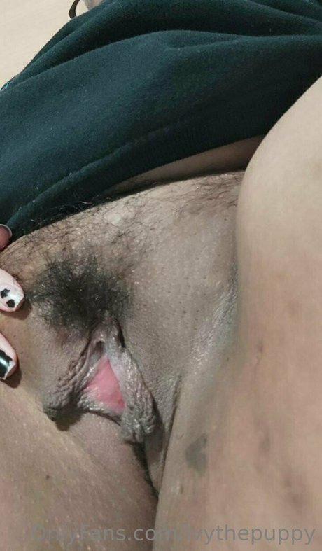 ivythepuppy nude model picture