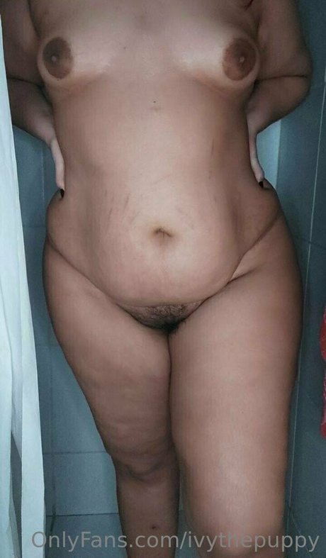 ivythepuppy star du porno en haute qualité galerie