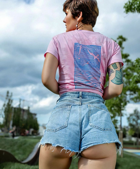 Miss lady bug actrice sexy des photos