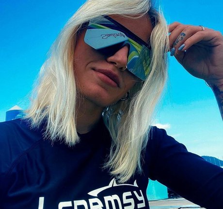 Veta George Models modelo de arte imágenes