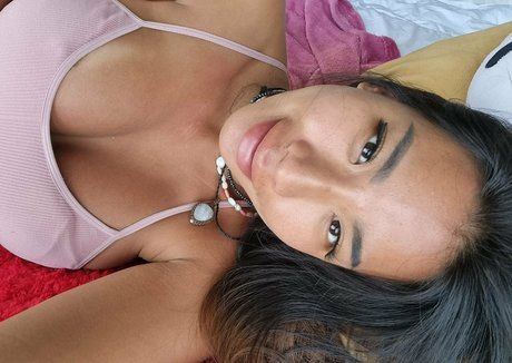 miyamaze sexo estrella imágenes