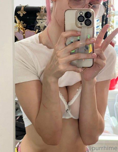 purrhime modelo porno galería