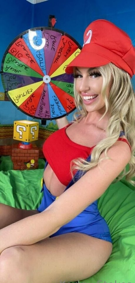 karleystokes estrella libre galerías