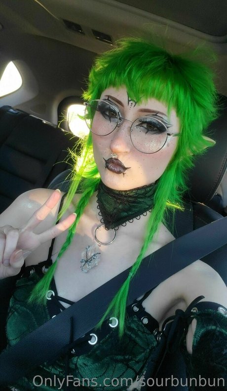 sourbunbun perfect actress pics