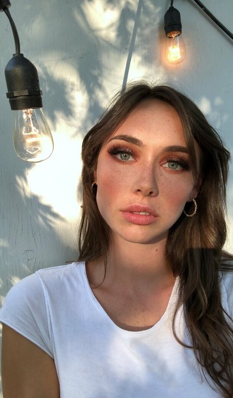 sydneylouisewilliams estrella foto