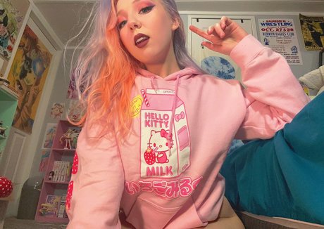 Aspyn Rose pretty pornstar pic