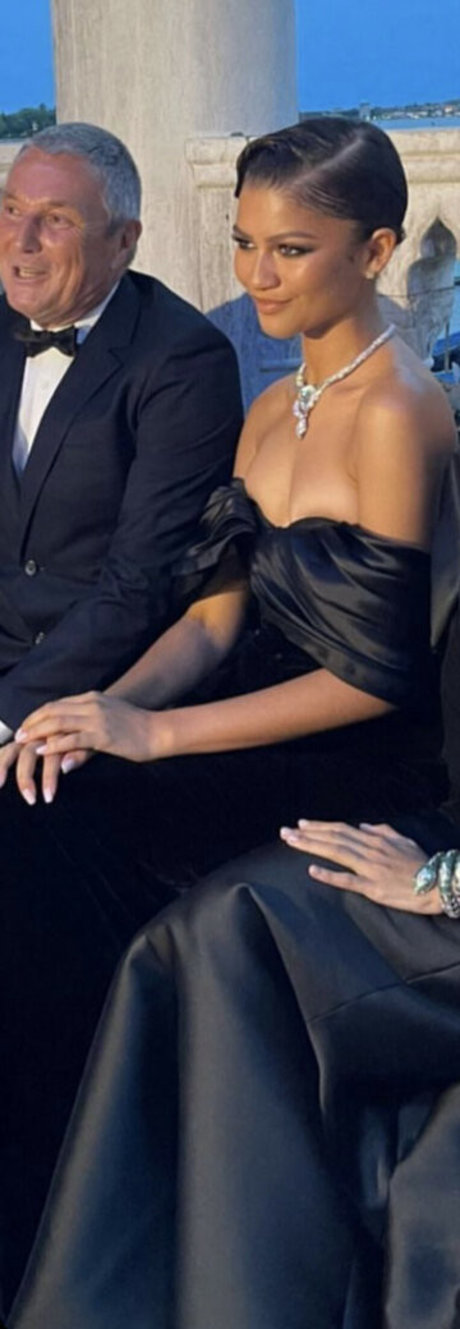 Zendaya adult model galleries