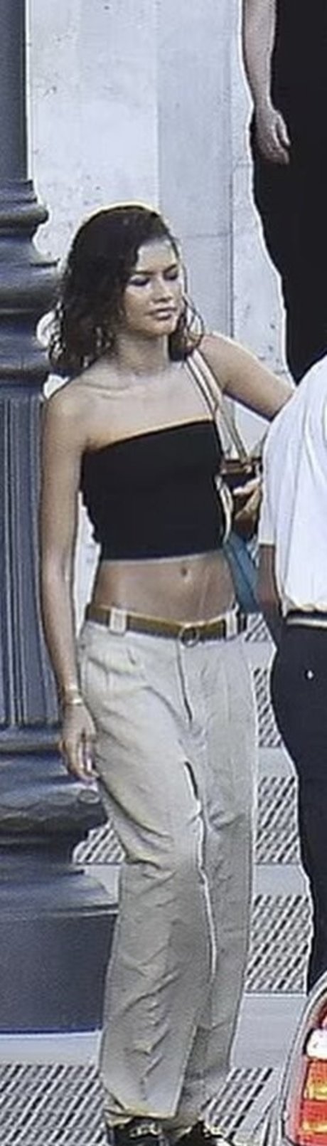 Zendaya modelo superior galerías