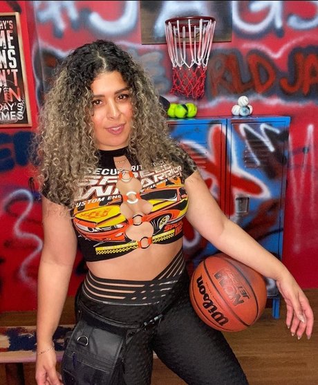 Onlyfans de mujeres famosas erótica xxx imagen