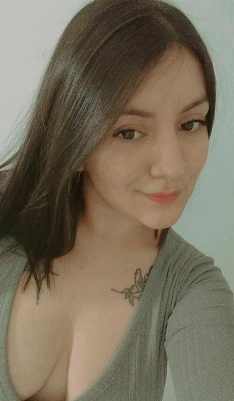 vickirivas99 modèle nu galeries