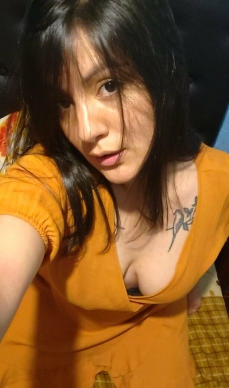 vickirivas99 bonita modelo imágenes