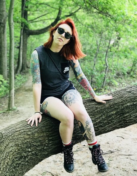 Megan Everett estrella erótica imagen