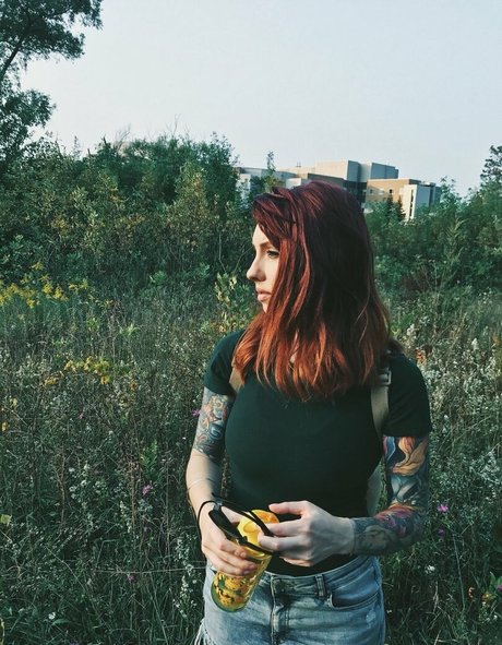 Megan Everett star du porno adulte archive