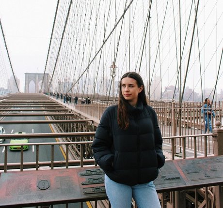 Sarah Butt modèle de haute qualité img