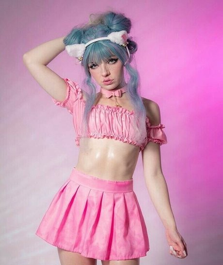 Brie Belle actriz de desnudos imágenes