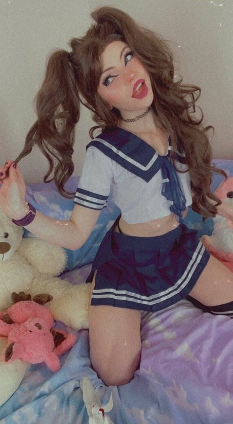 Brie Belle estrella porno imágenes