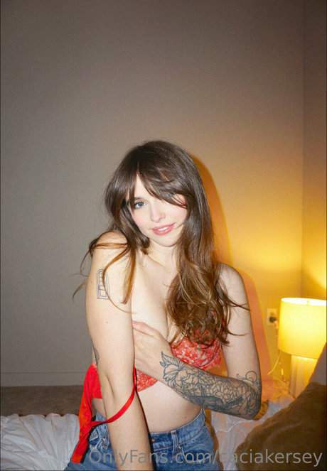 Acacia Kersey actrice hd images