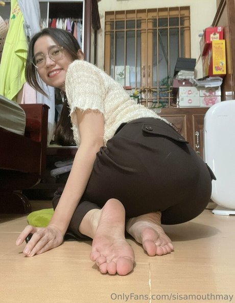 sisamouthmay haut modèle galerie