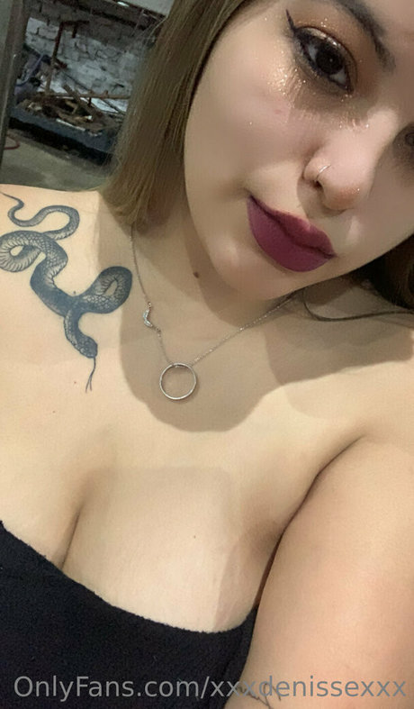 xxxdenissexxx modelo caliente archivo